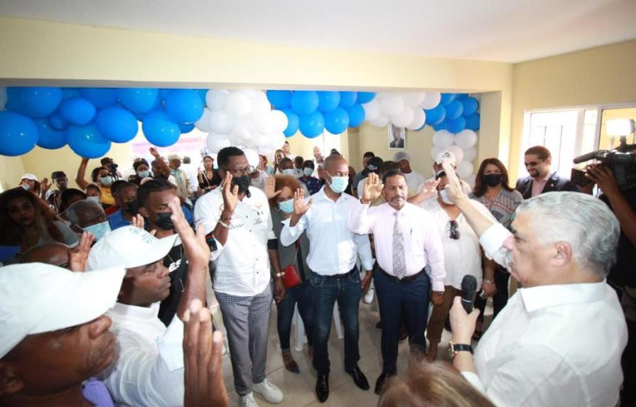 Miguel vargas en san cristu00f3bal 3d297317 focus 0 0 895 573