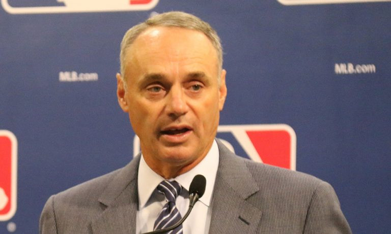 B9921446 rob manfred 62394509060ec 768x461