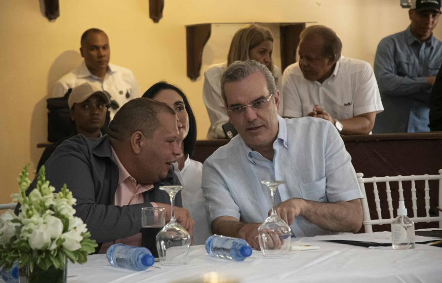 10042022 recorrido con el presidente en sabana perdida 14 3379fe80 focus 0 0 895 573