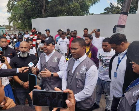 Sociedad de diarios condena agresion a la prensa y al defensor del pueblo en el canodromo
