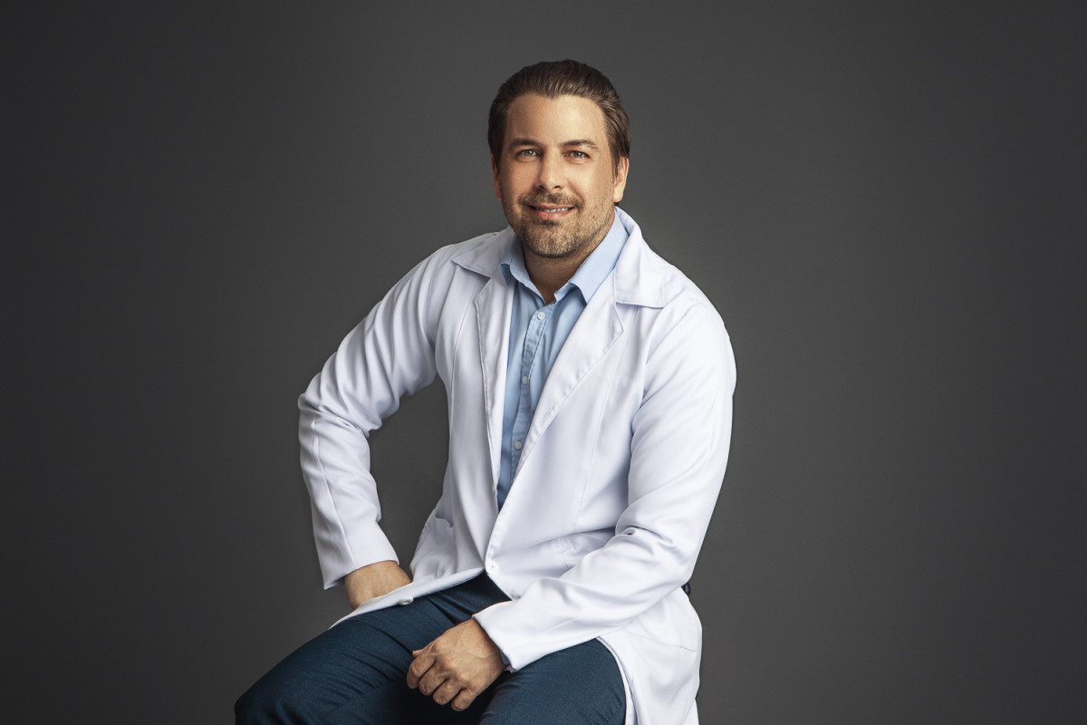 Dr. Miguel Martiu0301.