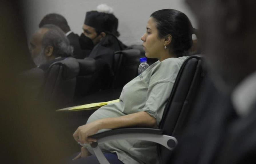 Paola molina suazo exasistente de gonzalo castillo 2c35650c focus 0 0 895 573