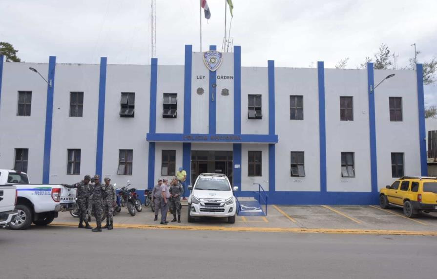 Palacio de la policu00eda de jarabacoa foto cesar jimenez 69afa529 focus 0 0 895 573