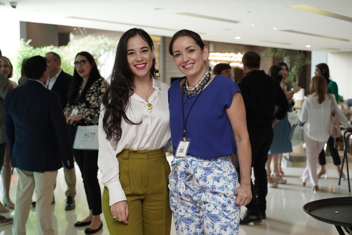 Paola Santana y Natalie Díaz