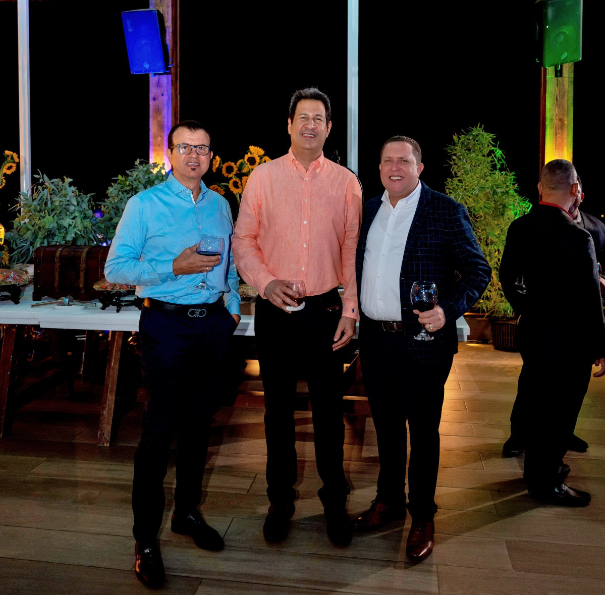 5 Francis Ruiz, José Miranda y Oscar Ruiz.