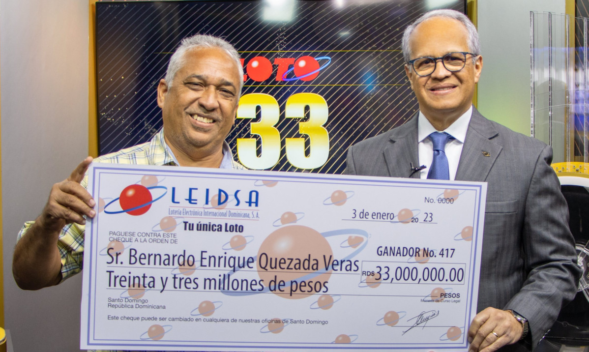 LEIDSA entrega RD33 millones al ganador 417 scaled e1672934514397