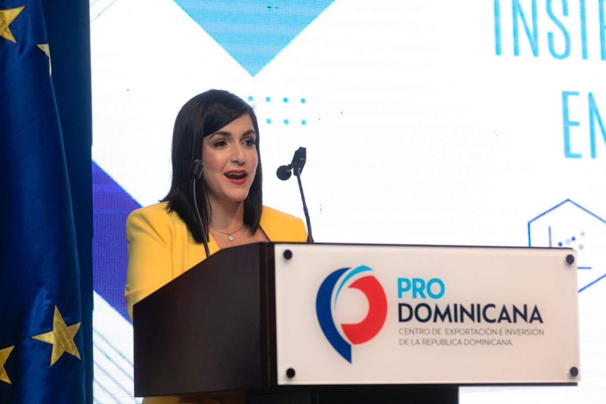 Biviana Riveiro DislaDirectora Ejecutiva