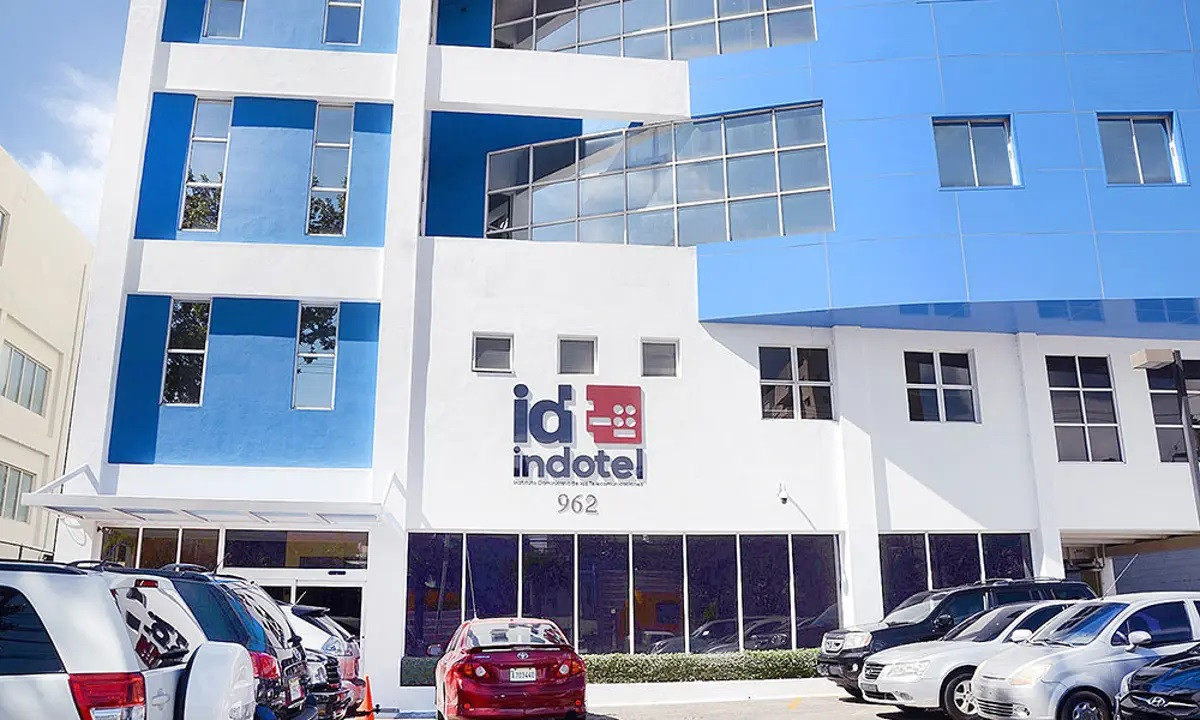 INDOOOOOTEL