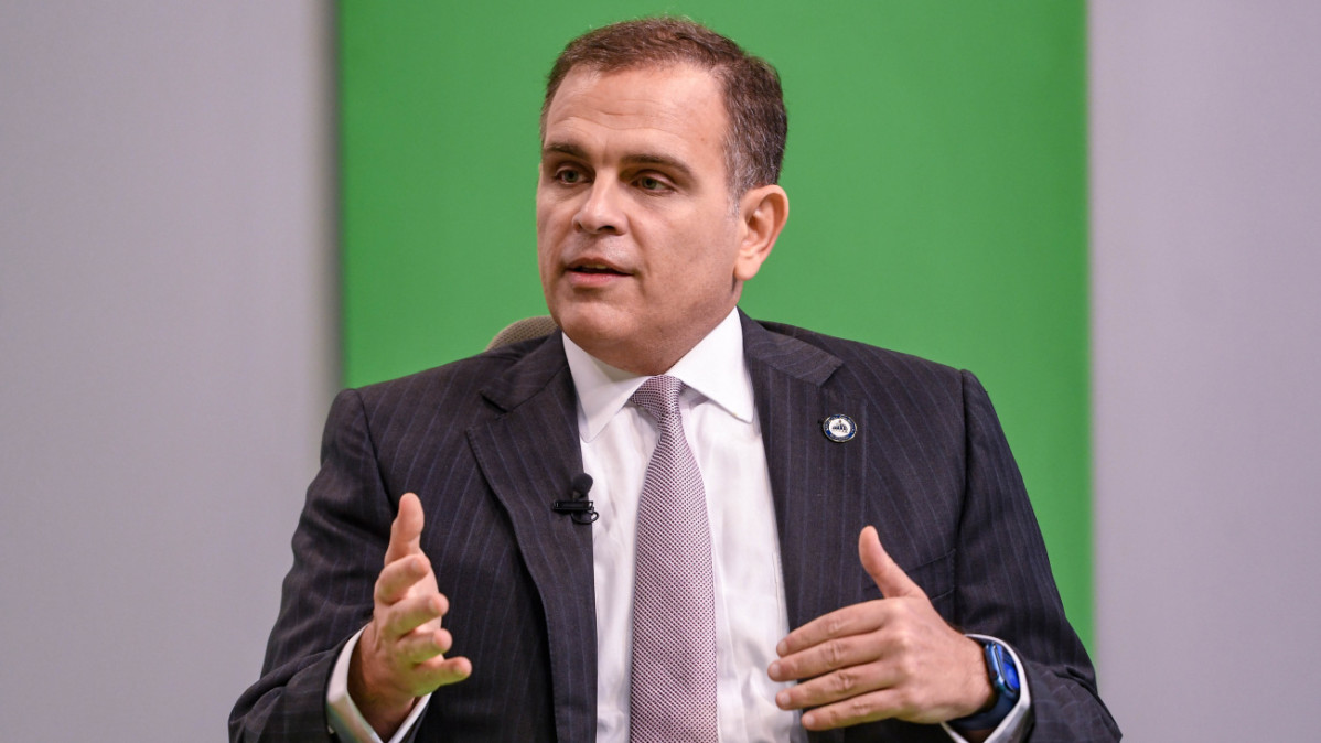 Ministro de Hacienda, Jochi Vicente