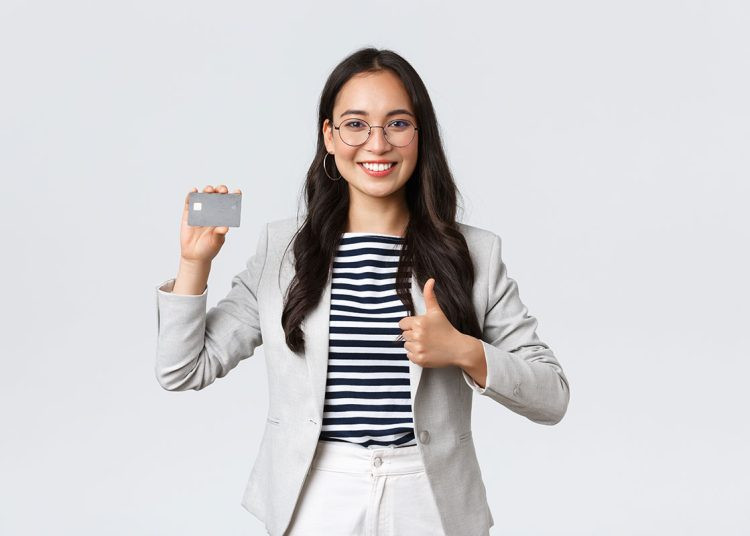 Primer empleo tarjeta de credito 750x536
