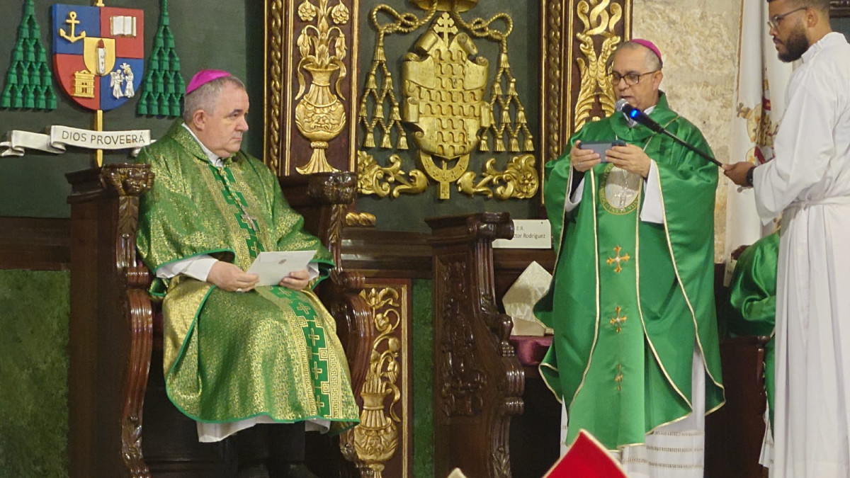 Mons. Hu00e9ctor y Nuncio