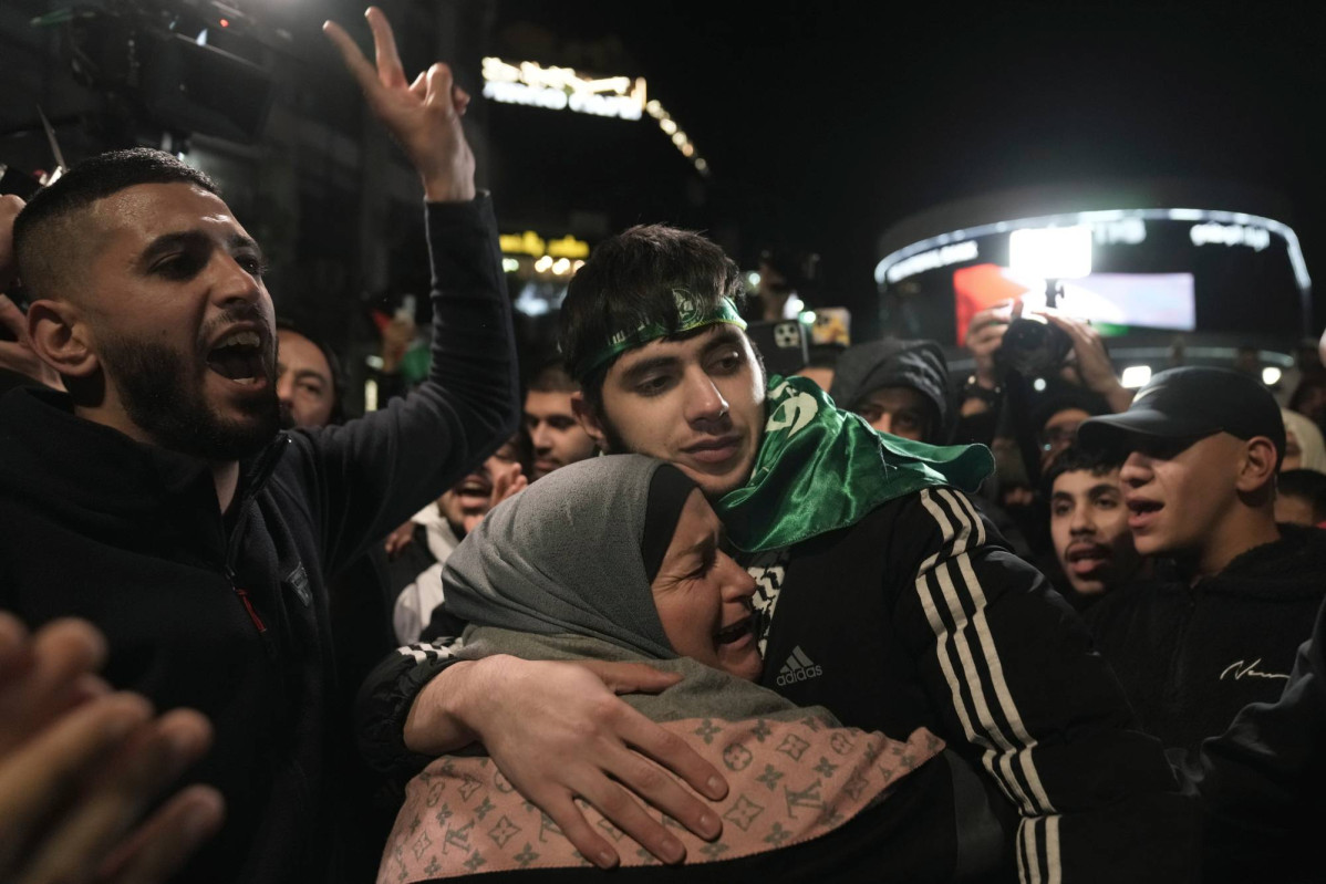 Hamas dice haber recibido listado de 3 mujeres y 30 menores 1