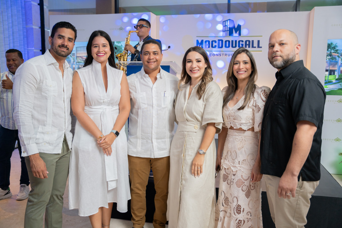 Juan Miguel Sosa, Melissa Bu00e1ez, Neredo Mac Dougall, Elba Luciano, Paola Feliz y Miguel Cohn