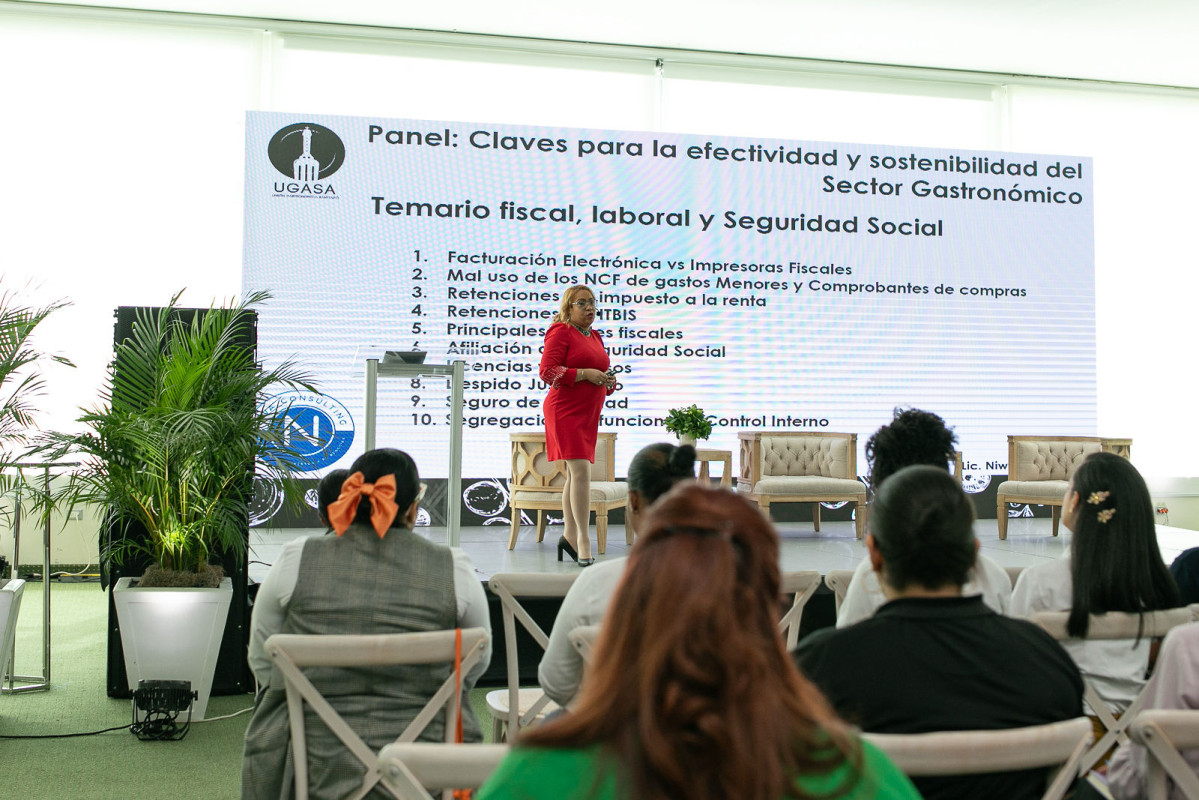 1920 Exponen especialistas nacionales e internacionales