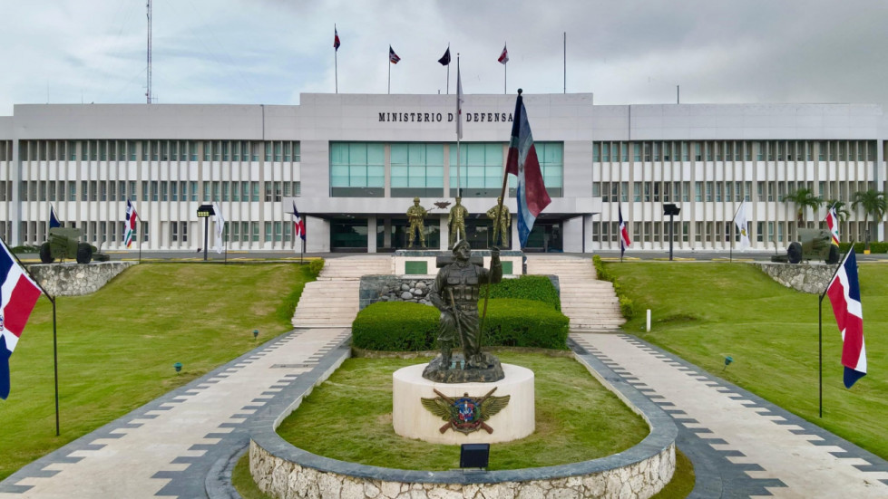 FF AA estan atentas y vigilantes para impedir bandas delincuentes haitianos utilicen RD como ruta de escape scaled