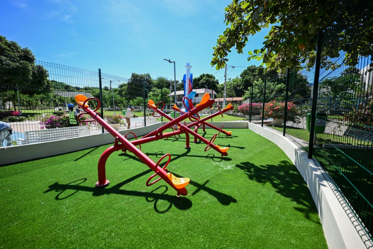 Juegos en Parque Jardines del Yaque Foto Alcaldia de Santiago