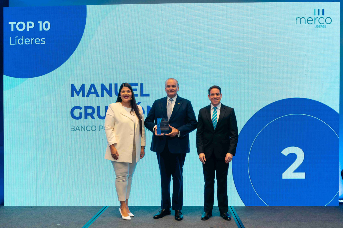 IMG 003 Rosaily Rodru00edguez, Luis E. Espu00ednola y Luis u00c1lvarez Soto.