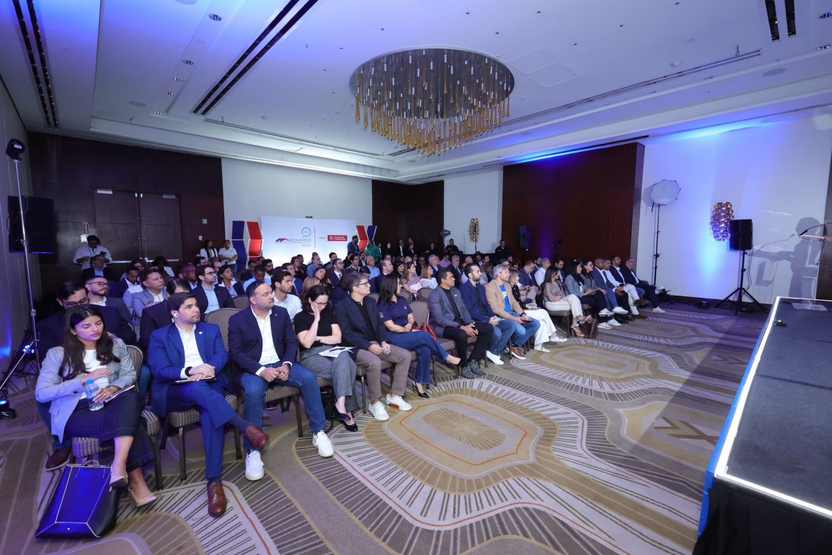 Amchamdr aborda impacto de IA en energia semiconductores y comercio electronico 2 scaled