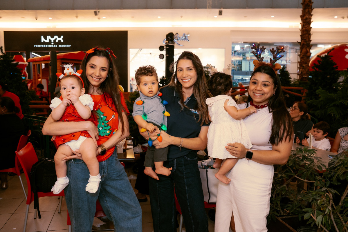 Anabel Au0301lvarez, Daniela Zalazar y Yamileth Diu0301az