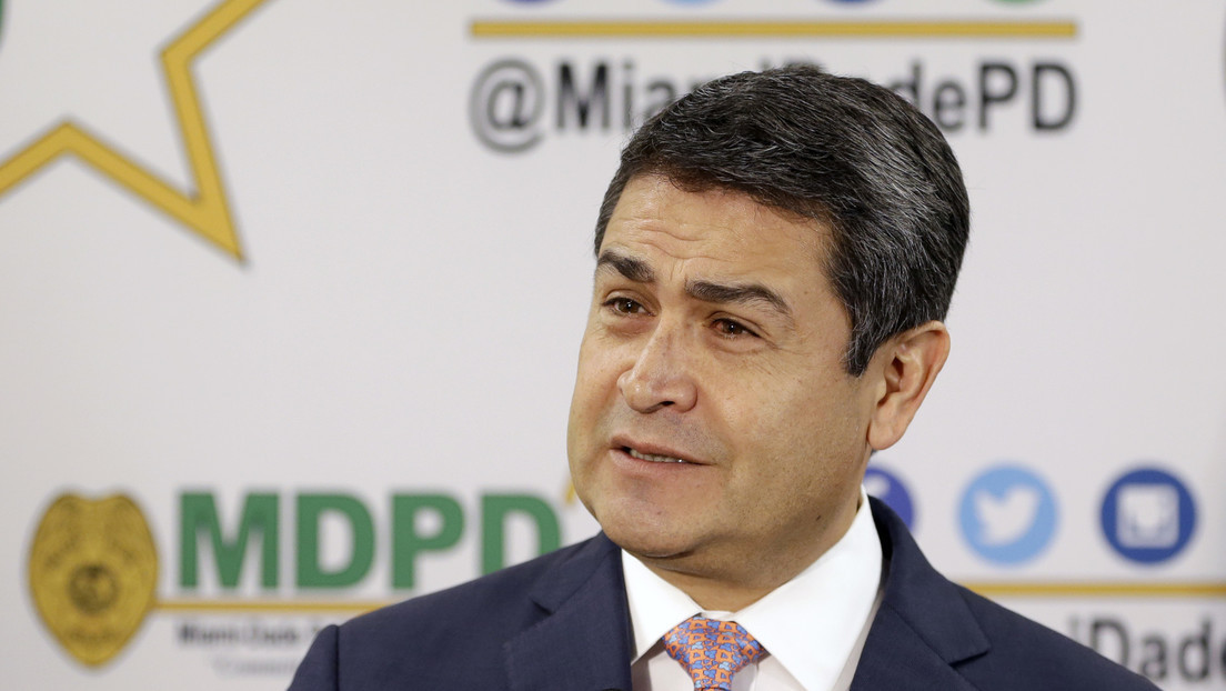 692cd3b859bf5b2fbb5e3e99