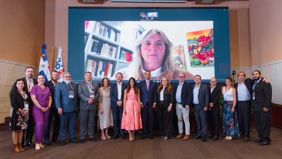 9e5c1fd1 3bb8 441d 86b3 c60b0afc9e47