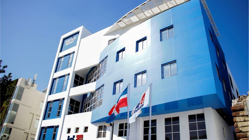 Fachada del INDOTEL (1)