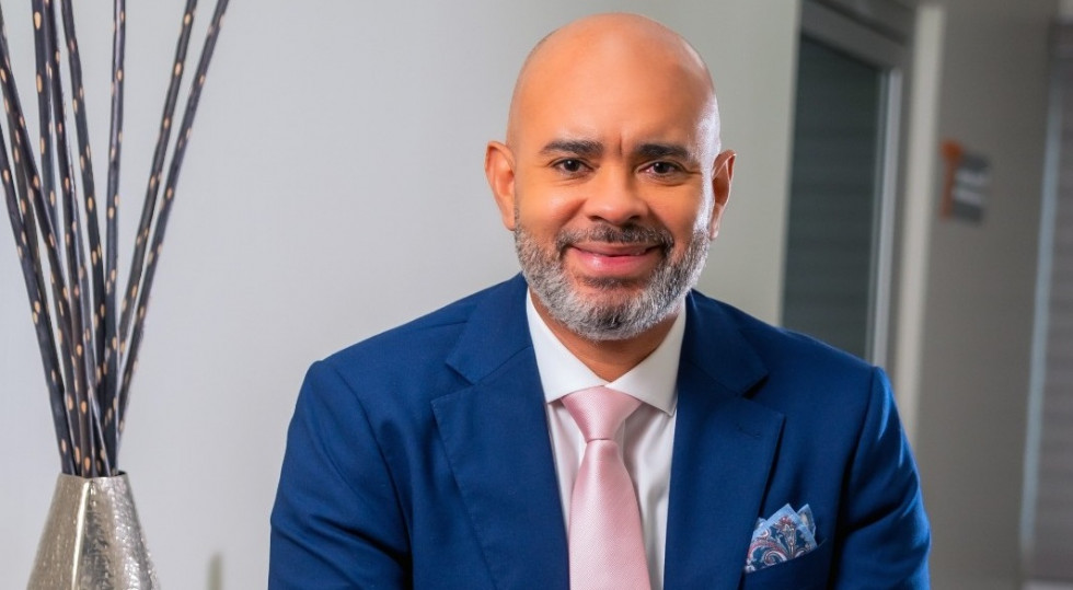 Dr. Andyy De León 2