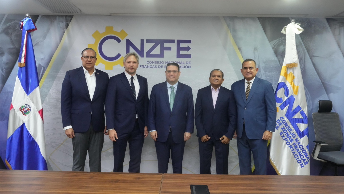 David Difou0301, Johannes Kelner, Yayo Sanz Lovaton, Daniel Liranzo, y Juan Ramon Rosario