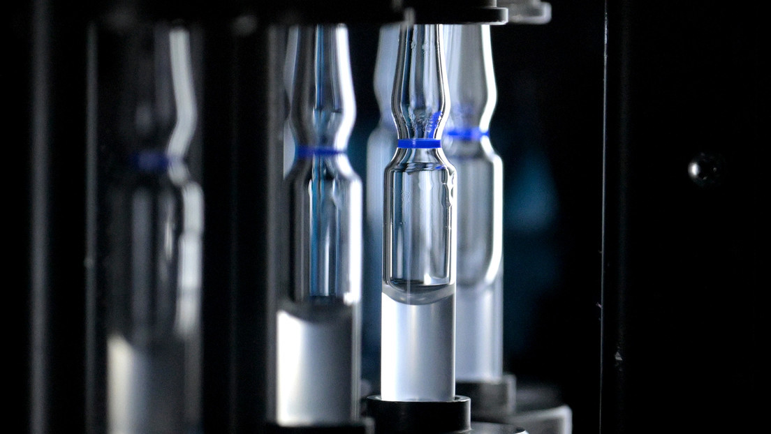 69ccedf559bf5b38ef03395b