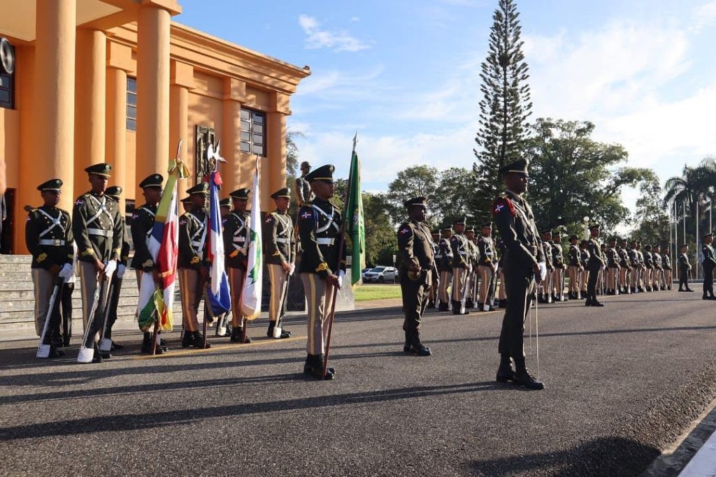 Primera promocion de cadetes visito la academia militar batalla de las carreras en su 66 aniversario 10 1024x683