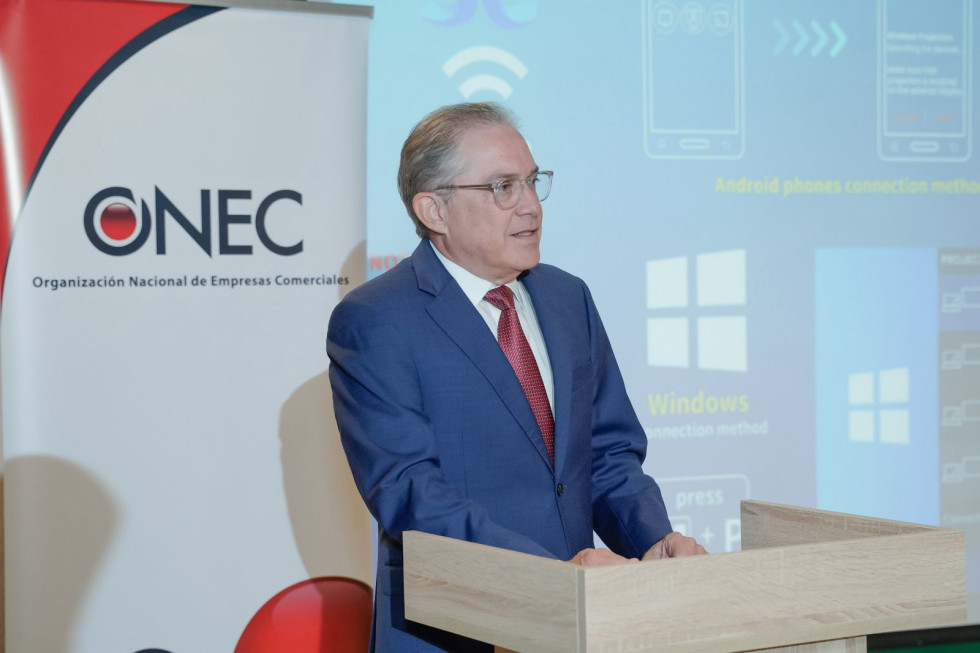Ernesto Martínez Staffeld, presidente de la ONEC