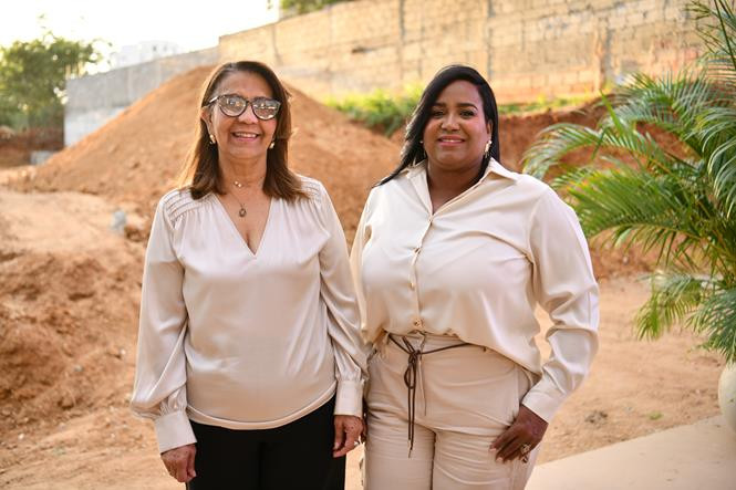 4  Ramona Tejada e Isaura Maldonado (Copy) (1)