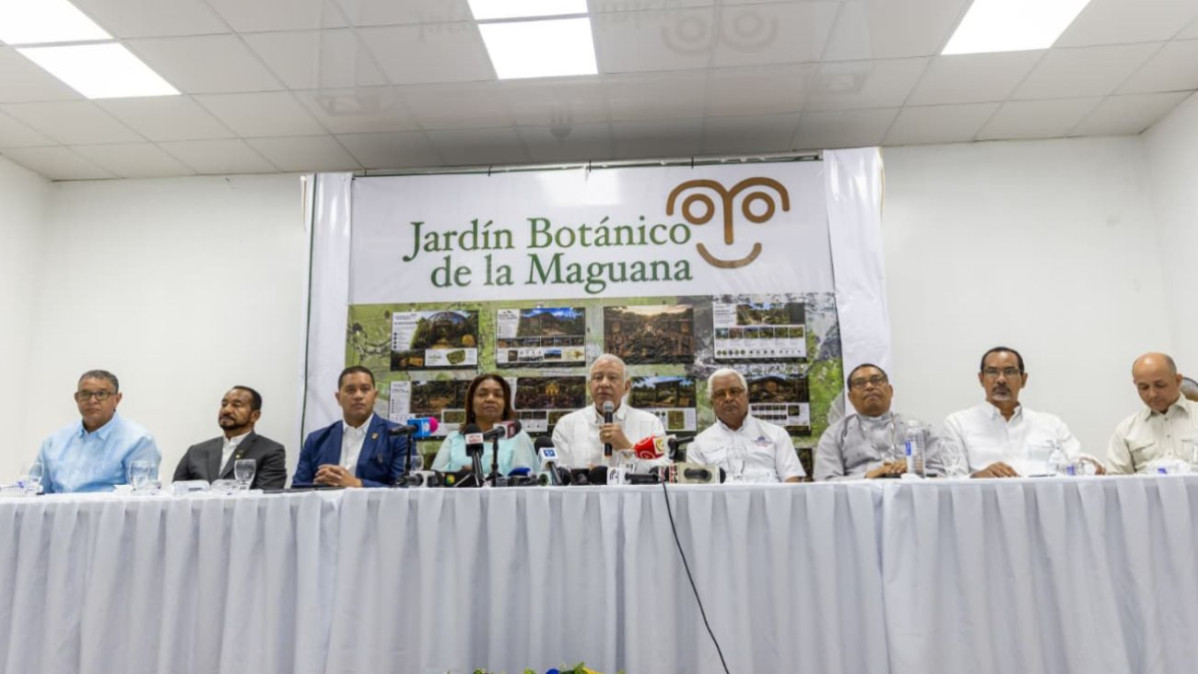 Ministro Andru00e9s Bautista en El Vocero