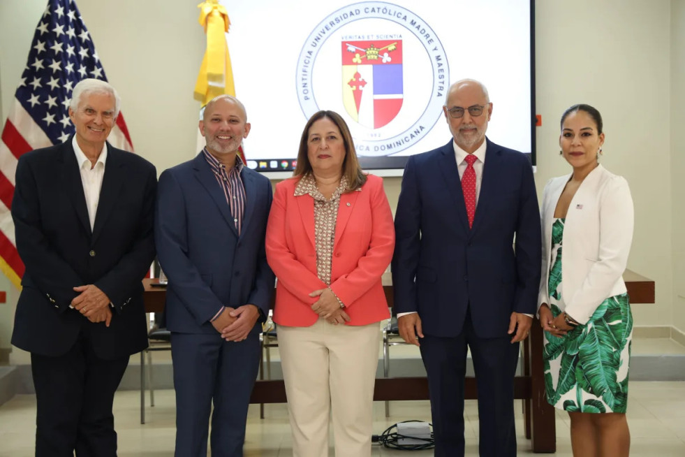 Conferencia Impacto de la Independencia de los Estados Unidos en el Caribe Hispano 1 1200x800 El Vocero