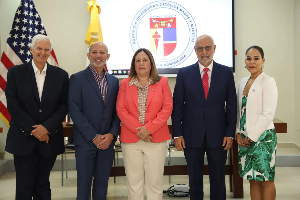 Conferencia Impacto de la Independencia de los Estados Unidos en el Caribe Hispano 1 1200x800 El Vocero