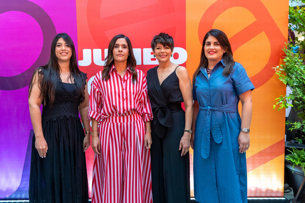 DSC08643 Principal Margie Morel, Madelyn Martínez, Cinthia Antonio y Carolina Rodríguez