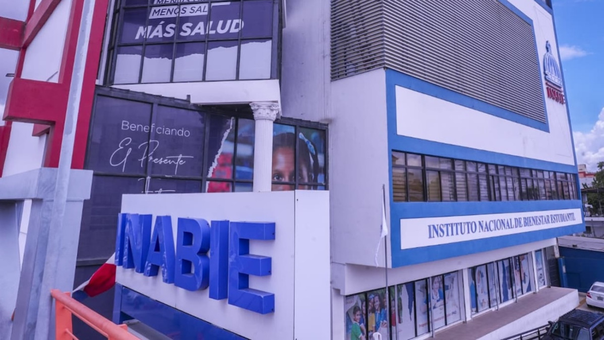 FACHADA INABIE (2)
