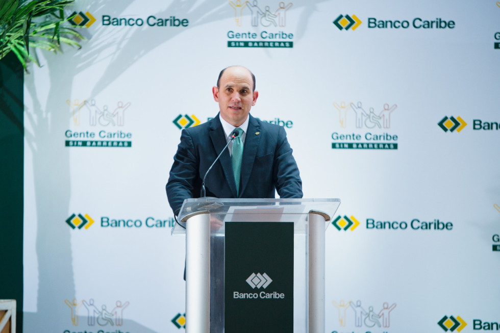 Edgar Del Toro, presidente ejecutivo Banco Caribe