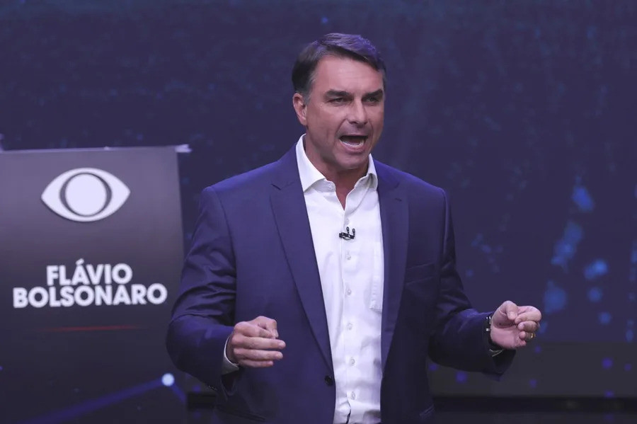 Flavio Bolsonaro 1 3